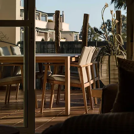 Locrimar Pool Real Padel Proximity Μαρμπέλλα